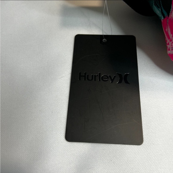 Hurley Floral Print Cosmetic Bag - Picture 2 of 13